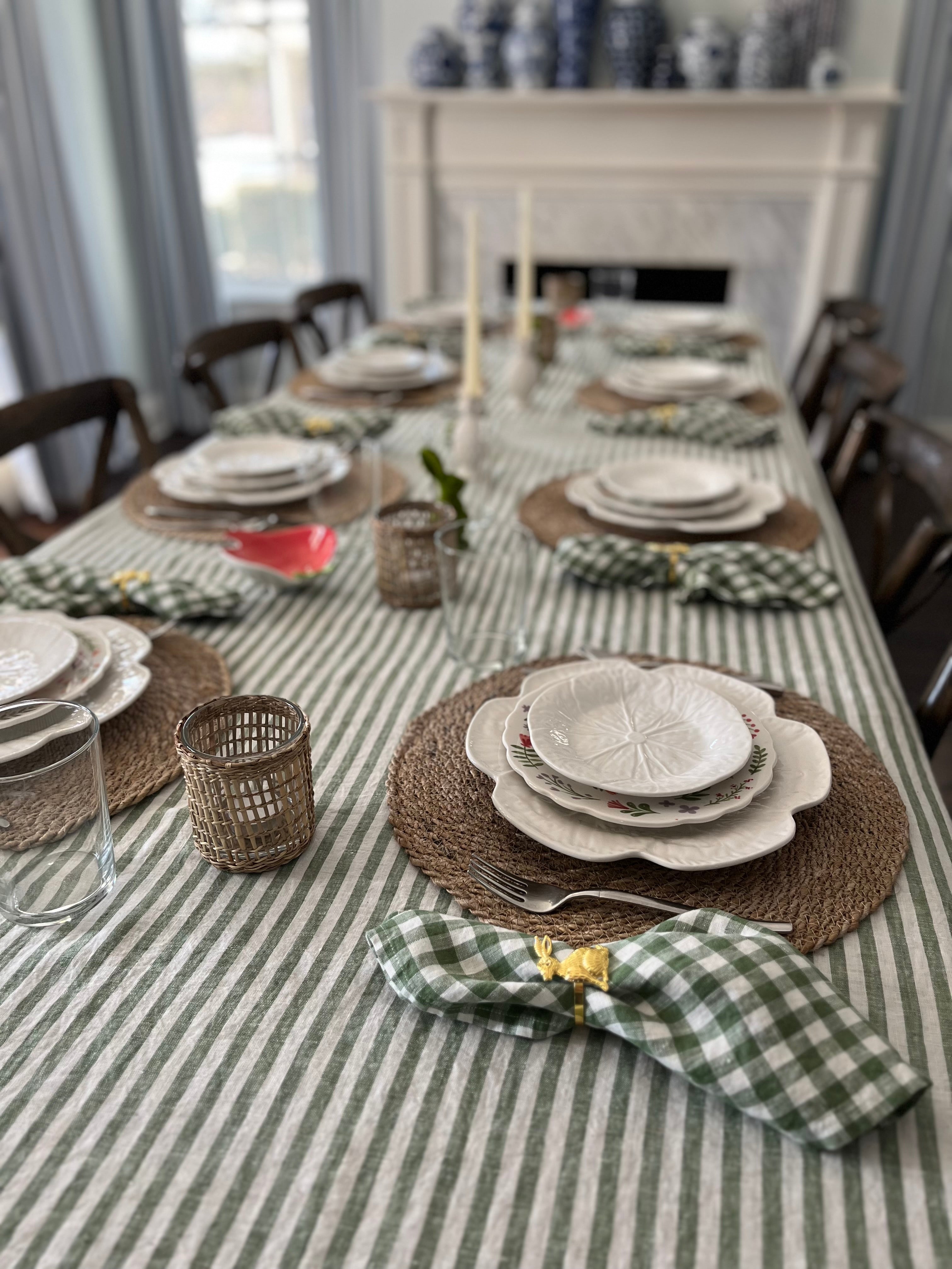 Cabbage Dinner Plate in Warm White