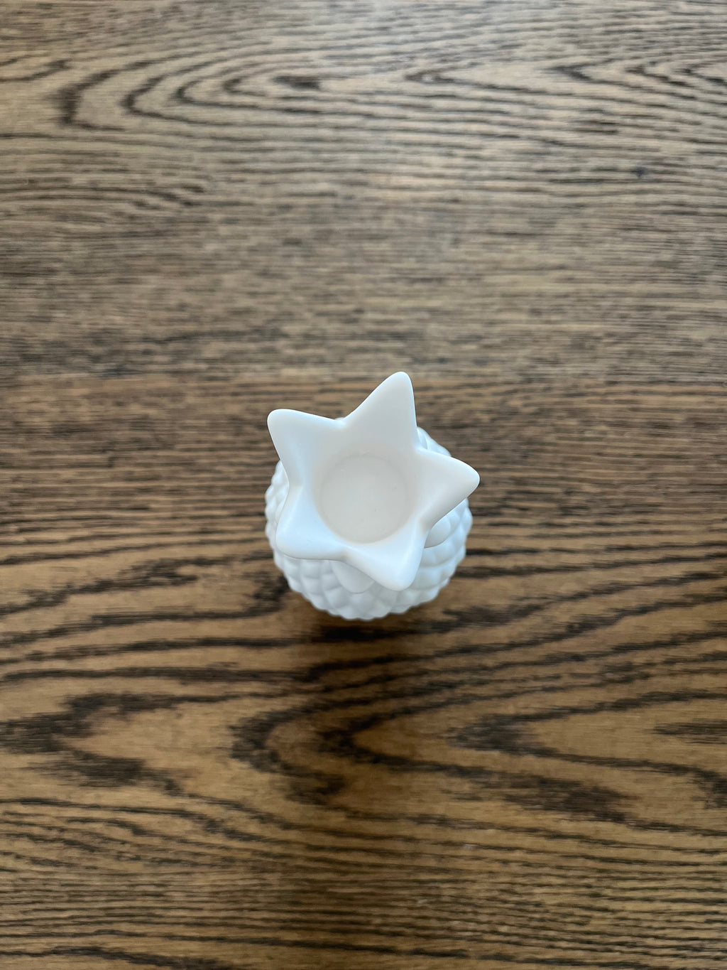 Pineapple Taper Candle Holder in Warm White