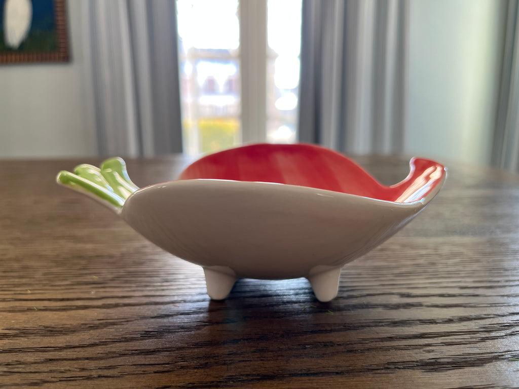 Petite Radish Dish in Red