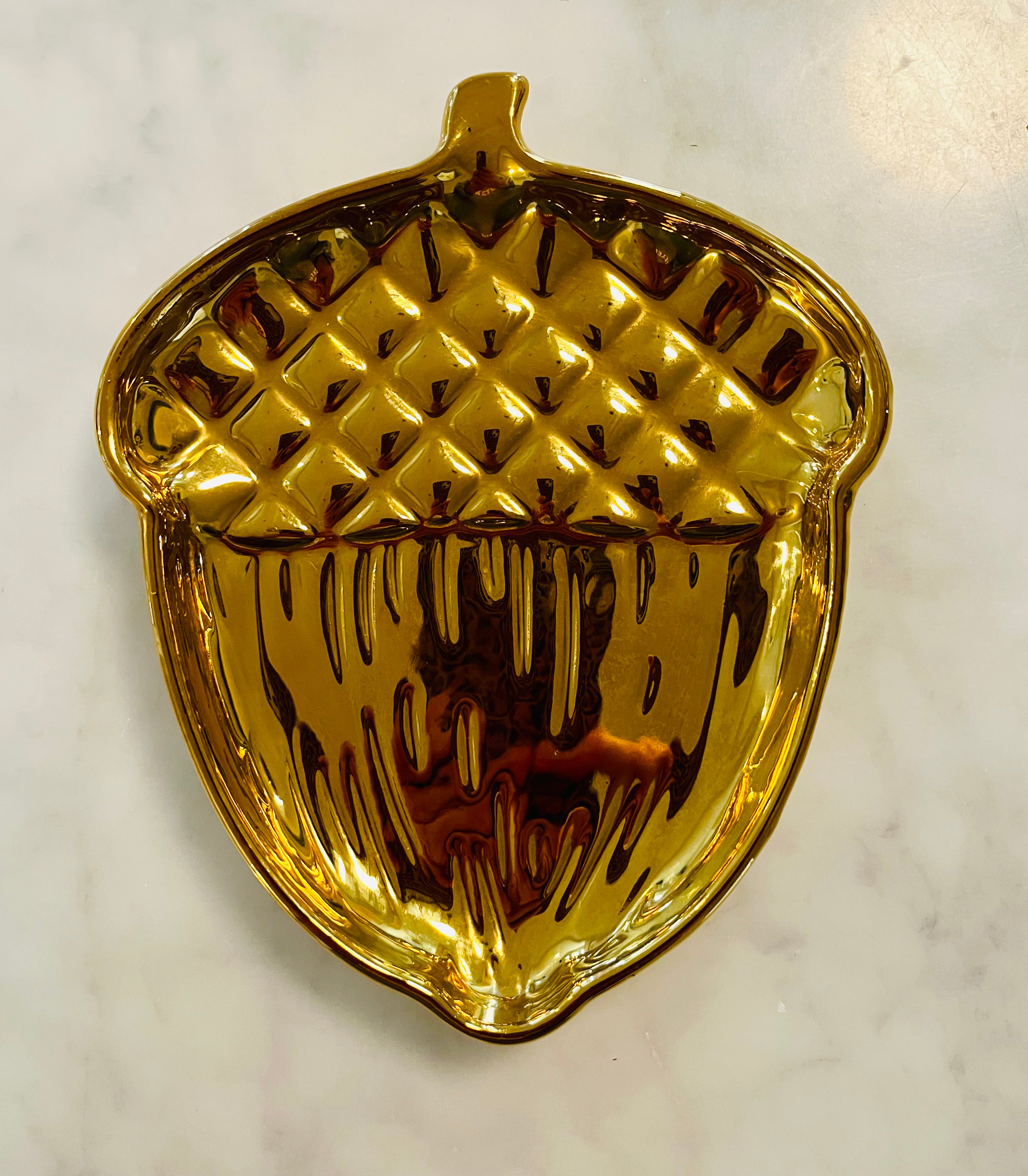 Acorn Trinket Dish in Rich Gold