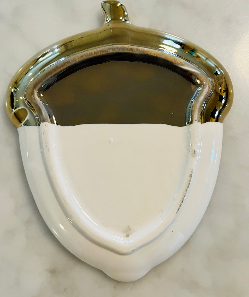 Acorn Trinket Dish in Light Gold & Warm White