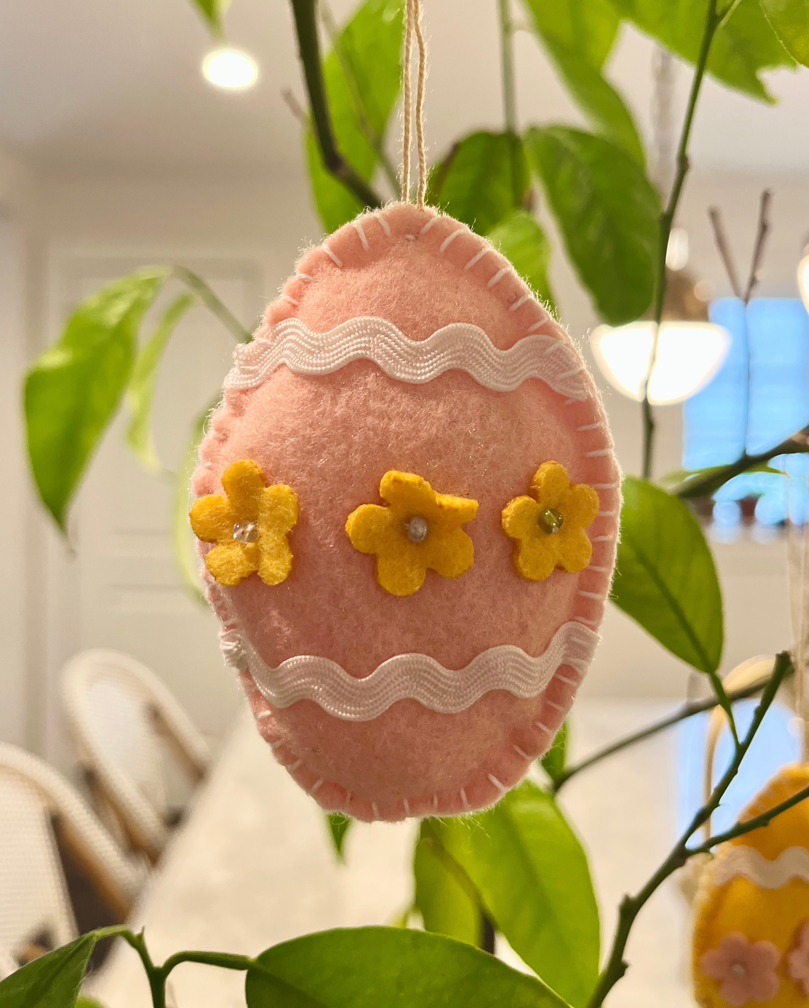 Felt Easter Egg Ornament - Bright Pink